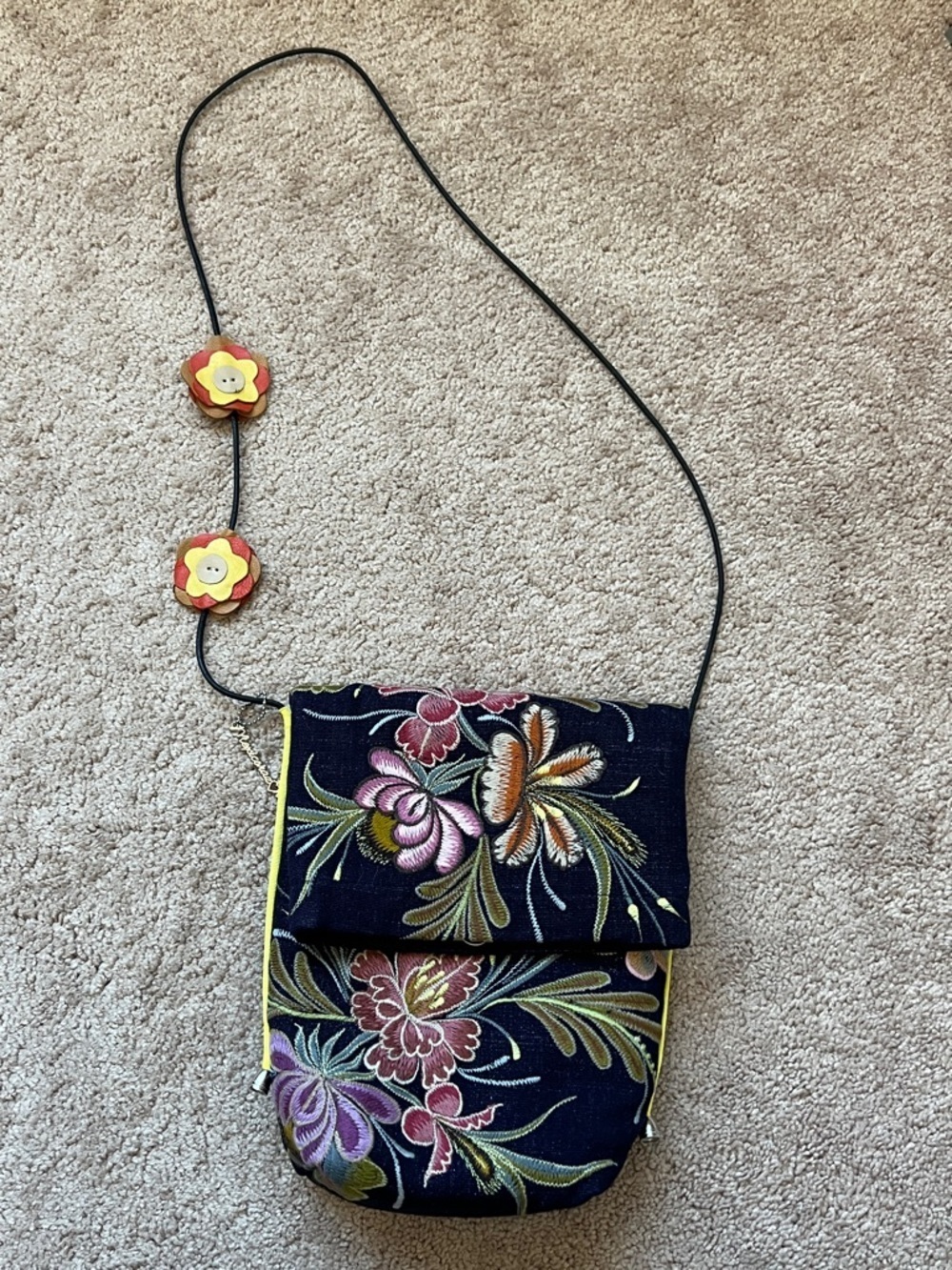 Mexicorazon Embroidered Crossbody Bag